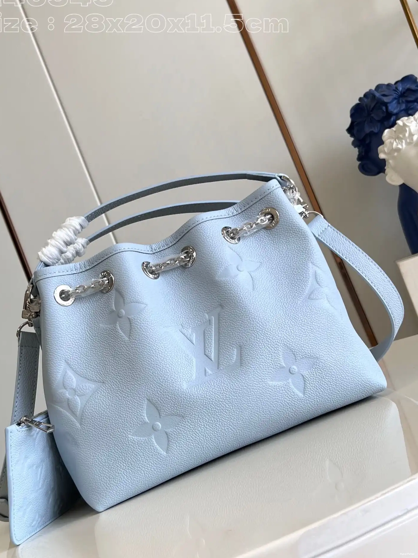 Bundle-28*20*11.5CM LOUIS Summer VUITTON 0526